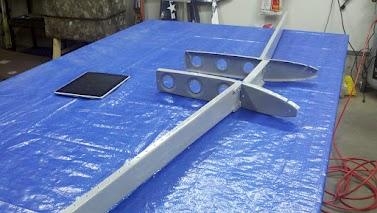 completed front spar with inboard ribs