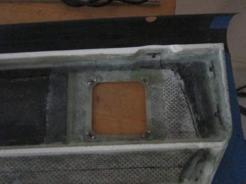 Servo inspection panel nutplates