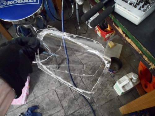 Rough cutting lens to traced line of Leading Edge