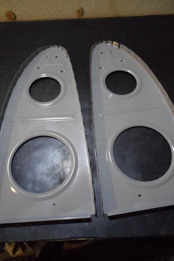 Primed inside web of LE ribs using Krylon Paint+Primer