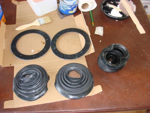 Gluing the Seals to the Retaining Rings