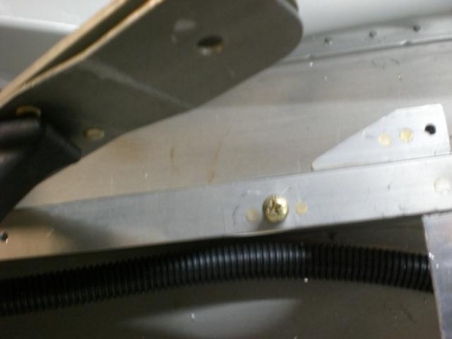 Nutplate ready for installation