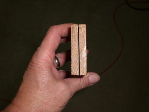 Panel edge adjusting block