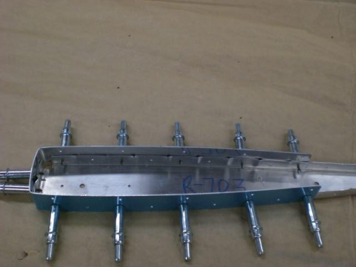 Tip rib and counterbalance skin