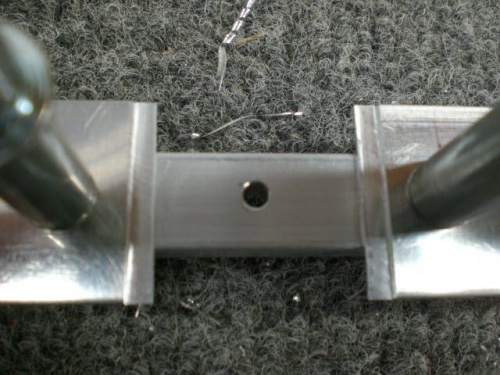 Cutout for removable spacer