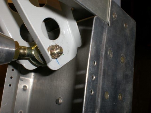 Left horn touching bulkhead