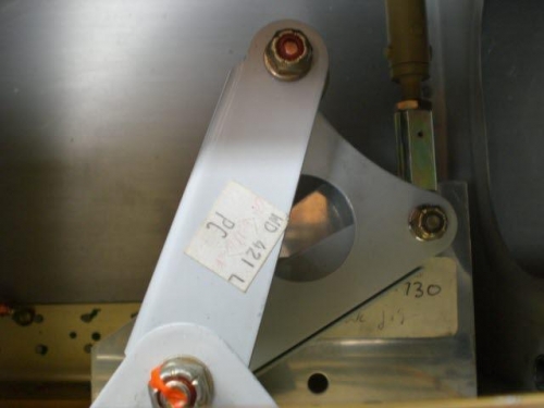 Bellcrank rod set...note jig W730 below