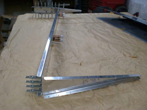 Right Elevator Skeleton