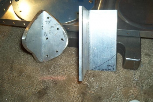 Begins as angle on left