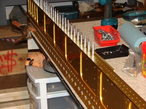 Platenut installation on wingspar