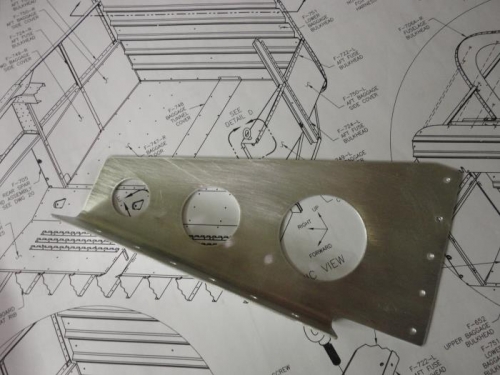 Rudder bar center brace