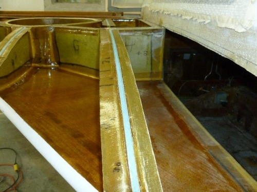 Grooved out bulkheads and baffles