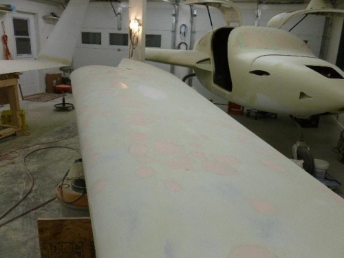 Trouble light the pinhole finder