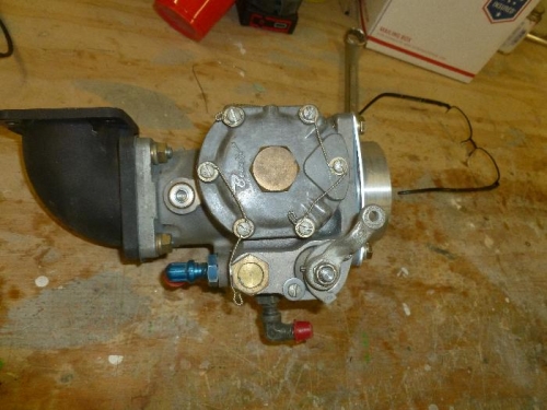 Safety wire on fuel servo