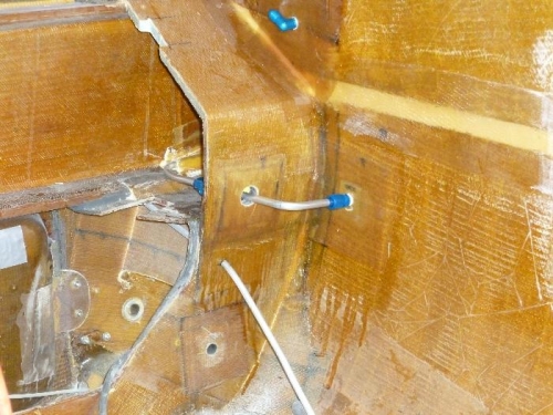 Lower line in place Pilot side