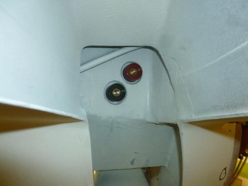 Welder plugs to jump or charge