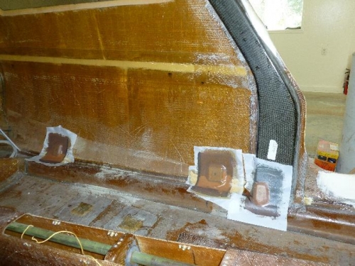 Peel-ply on hard points.