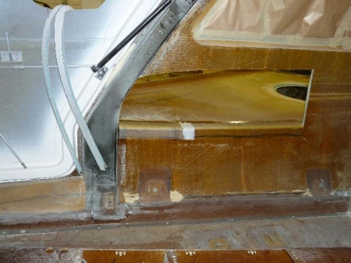 More baggage opening