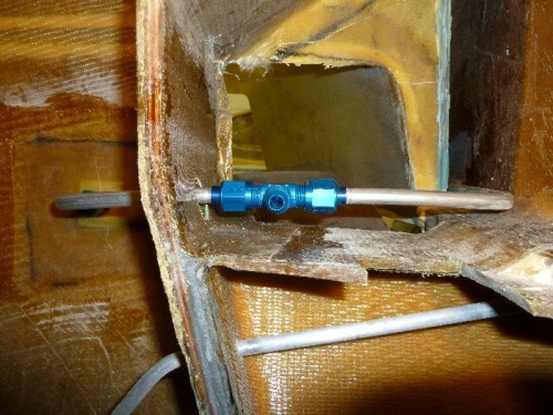 Tee for front pick up and back pick up