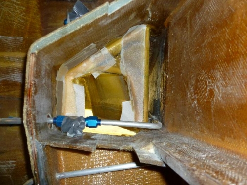 Gear leg pocket from inside