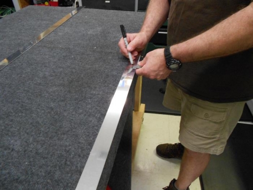 Marking the 1/2 inch line on the W-423