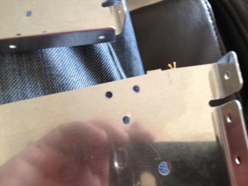 Edge Distance on a pristine R-1004A has the same problem.