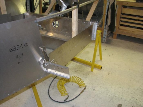 Spar jig in place and clamped level