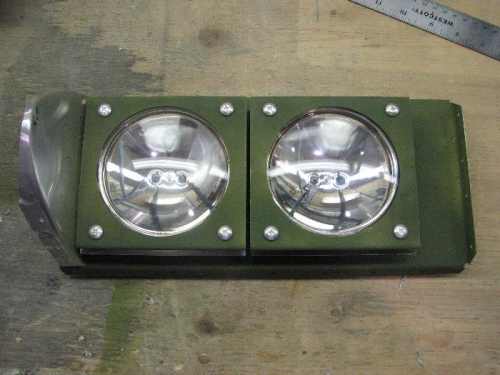 Completed landing light system with horizontal filiments