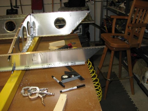 Rear spar cut to length for wing tip