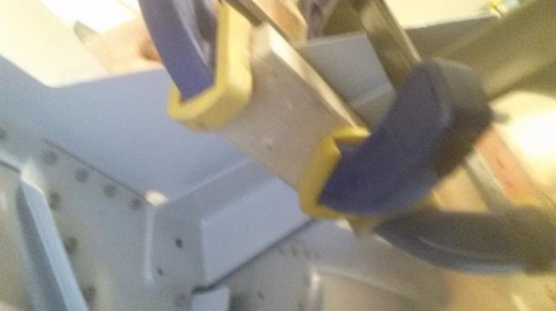 sorry for the fuzzy pic...supposed to show mount/clamps