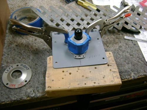 Drill mounting plate