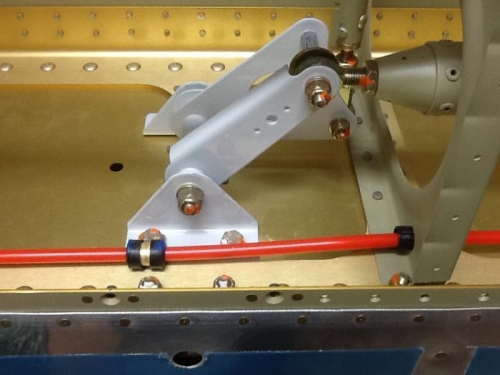 Cushion clamp added to pitot tube