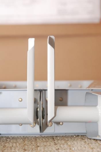 Bit of vertical misalignmnet of the horns