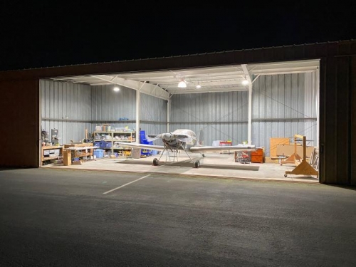 Looking like an airplane