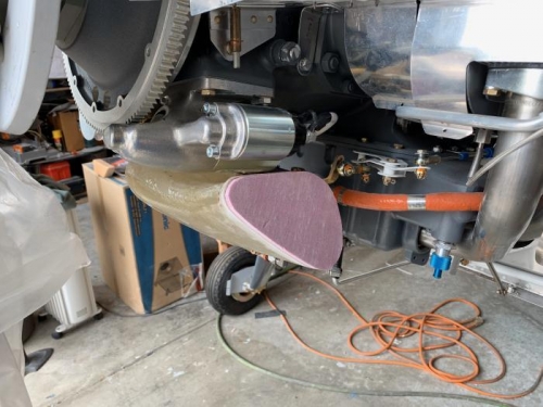 Inserting plugs in snorkel