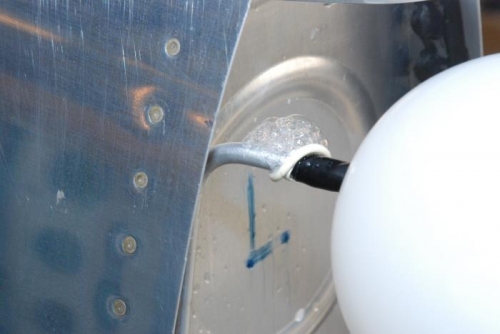 Only leak -- ath the balloon!