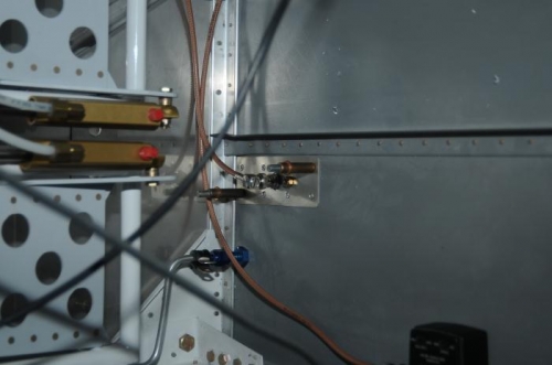 Transponder antenna plate