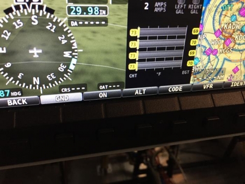 Transponder controls on the Skyview