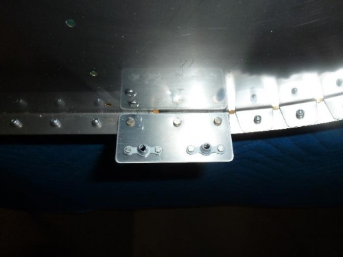 left cowl attach plate
