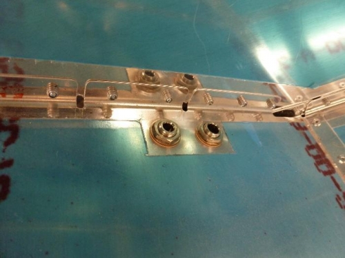 pilot comm. connectors
