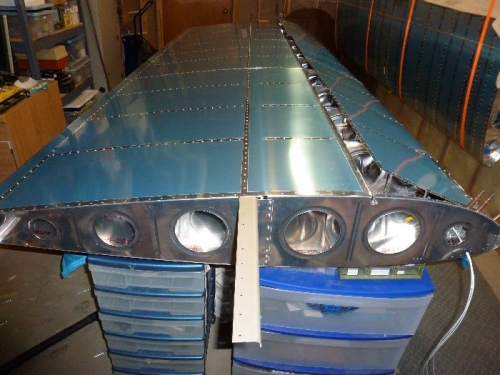 right wing ready for skin doubler