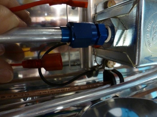 fuel pump connections