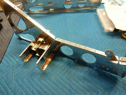 partial completion right seat rib