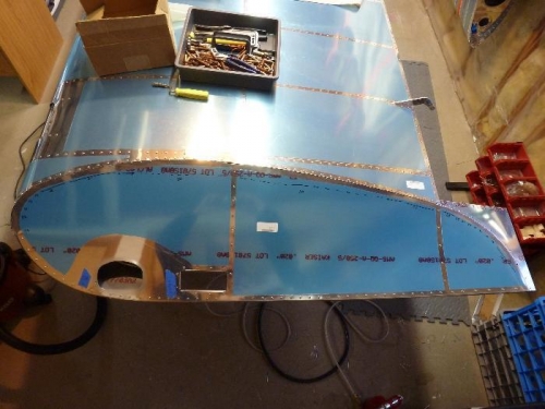 right wing ready for tip light