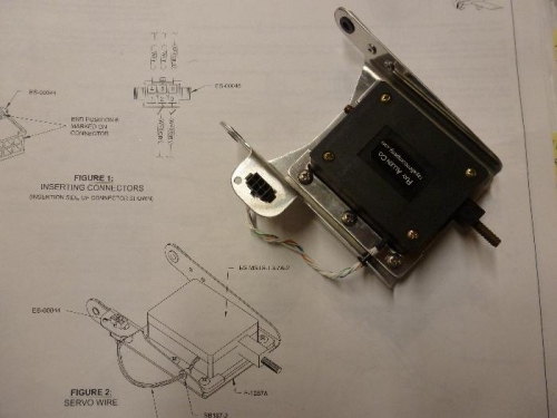 connector on stab. servo tray