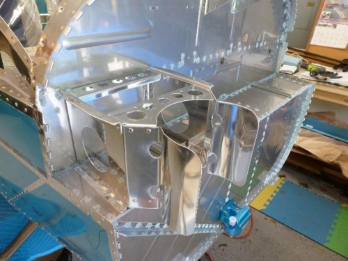 Battery/Oil tank mount