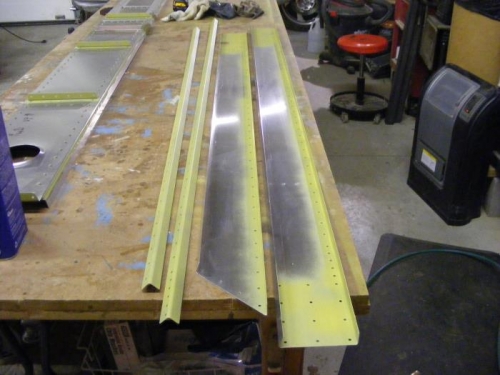 rear spar deburred and primed