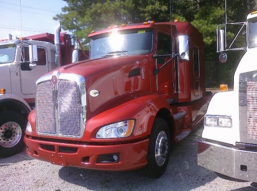 Here's the truck (again).  In person it's a bit more orange/red than brown