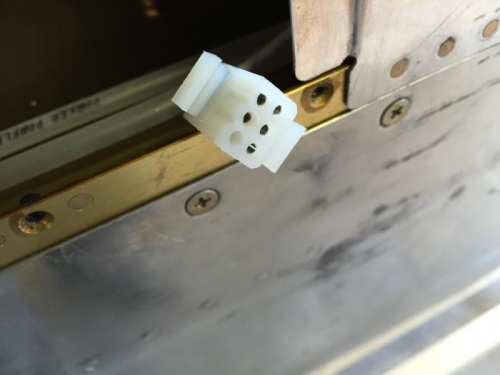 Molex connector for aileron trim