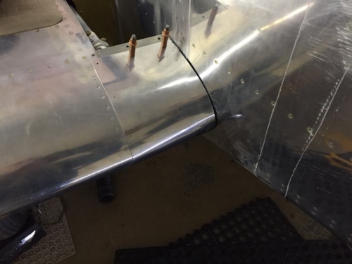 Lower wing fairing shaping